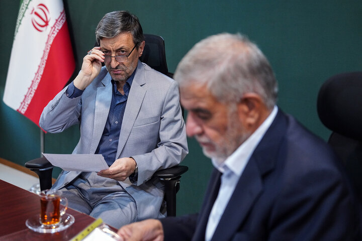 دیدار تعدادی از نمایندگان مجلس با رئیس ستاد اجرایی فرمان امام