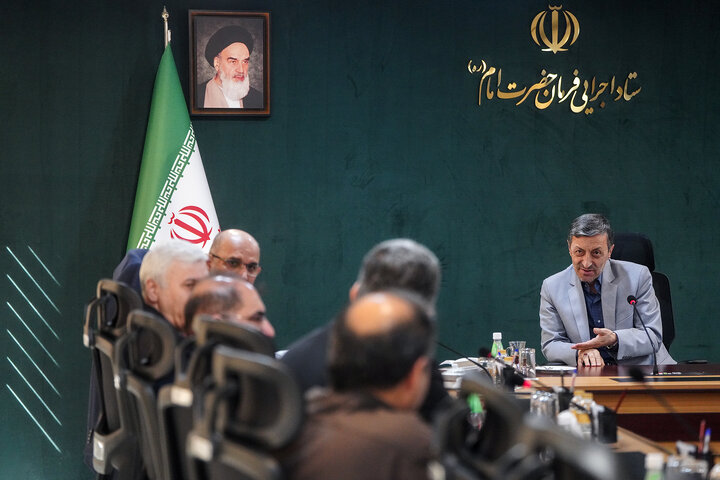 بررسی عملکرد شرکت‌های تولید نیروی برق آبادان و اروند