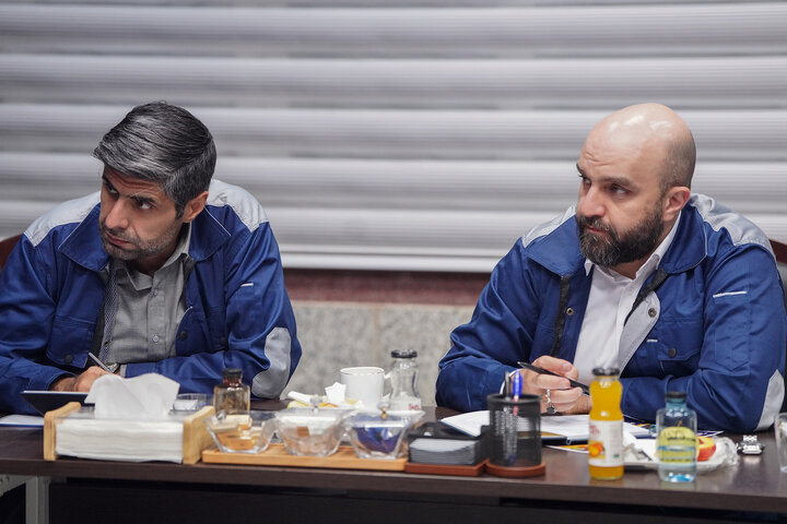 بازدید رئیس ستاد اجرایی فرمان امام از کارخانه پارس ام.سی.اس اصفهان