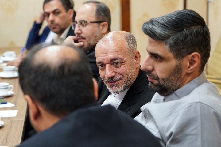 بررسی ‌طرح‌های موسسه دانش بنیان برکت با حضور رئیس ستاد اجرایی فرمان امام