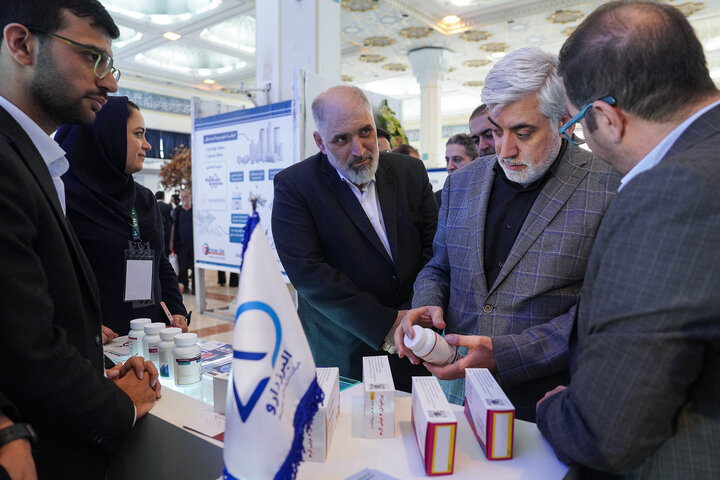 حضور گروه سلامت و دارویی برکت در دهمین نمایشگاه ایران فارما