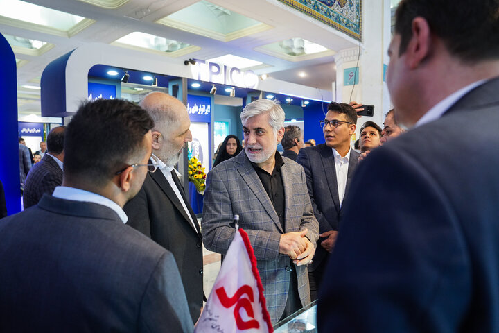 حضور گروه سلامت و دارویی برکت در دهمین نمایشگاه ایران فارما