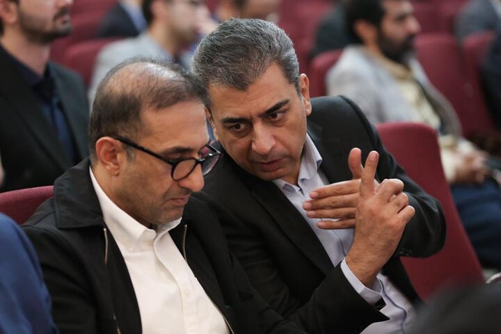 نشست هماهنگی مدیران عامل شرکت‌های تابعه ستاد برای شرکت در هشتمین دوره جایزه ملی تعالی و پیشرفت