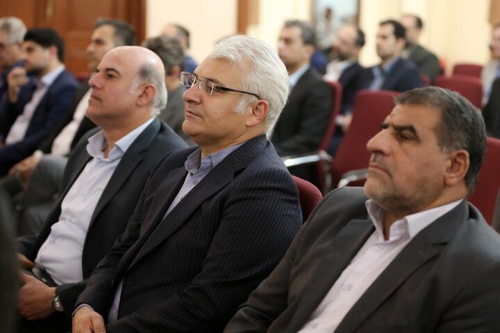 نشست هماهنگی مدیران عامل شرکت‌های تابعه ستاد برای شرکت در هشتمین دوره جایزه ملی تعالی و پیشرفت