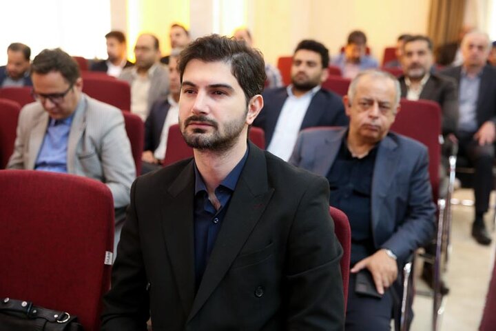 نشست هماهنگی مدیران عامل شرکت‌های تابعه ستاد برای شرکت در هشتمین دوره جایزه ملی تعالی و پیشرفت