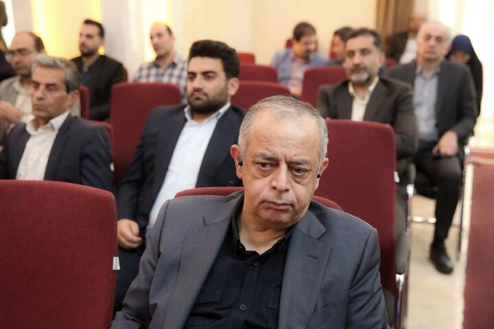 نشست هماهنگی مدیران عامل شرکت‌های تابعه ستاد برای شرکت در هشتمین دوره جایزه ملی تعالی و پیشرفت