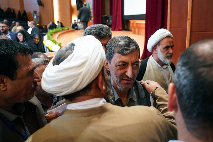 آیین تکریم از خادمان اربعین حسینی