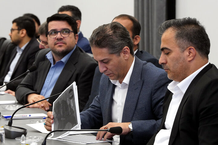 نشست تخصصی مدیران گروه سلامت و دارویی برکت