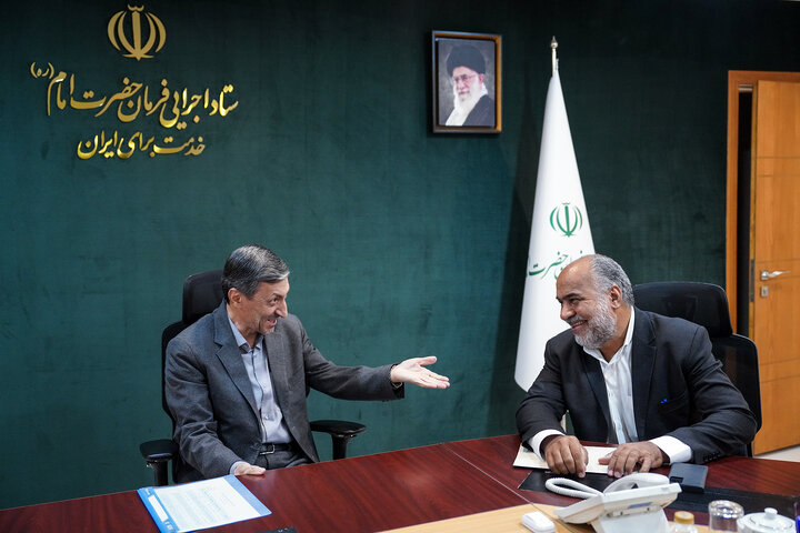 دیدار محمدرضا صباغیان نماینده مردم مهریز، بافق، بهاباد، ابرکوه و خاتم در مجلس شورای اسلامی با رئیس ستاد اجرایی فرمان امام