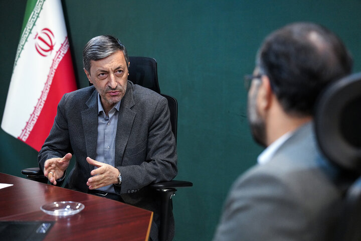 دیدار عباس گودرزی نماینده مردم بروجرد در مجلس شورای اسلامی با رئیس ستاد اجرایی فرمان امام