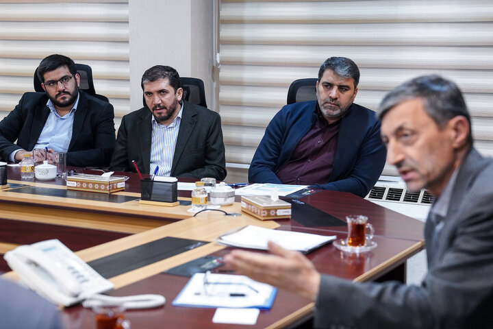 دیدار تعدادی از نمایندگان مجلس با رئیس ستاد اجرایی فرمان امام