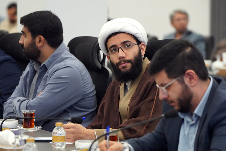 نشست تخصصی مدیران بنیاد برکت