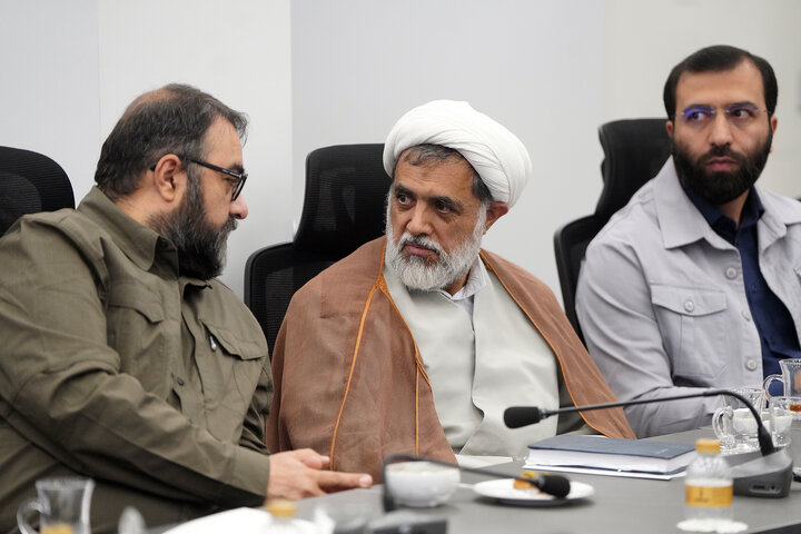 نشست تخصصی مدیران بنیاد برکت