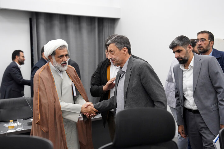 نشست تخصصی مدیران بنیاد برکت