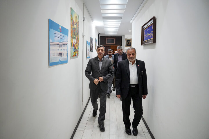 توسعه عدالت آموزشی و تجهیز مدارس با امضای دو تفاهم‌نامه مشترک