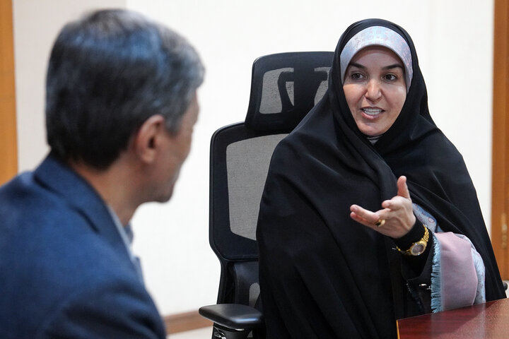 دیدار شهین جهانگیری نماینده مردم ارومیه در مجلس شورای اسلامی با رئیس ستاد اجرایی فرمان امام