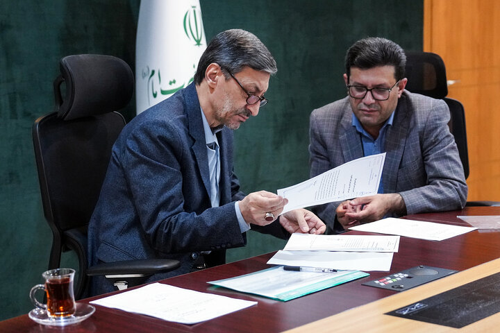 دیدار عمران عباسی کالی نماینده مردم قائمشهر، سوادکوه، جویبار، سیمرغ و سوادکوه شمالی در مجلس شورای اسلامی با رئیس ستاد اجرایی فرمان امام