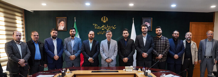 جلسه بررسی عملکرد اداره کل بازرسی و رسیدگی به شکایات ستاد اجرایی فرمان امام