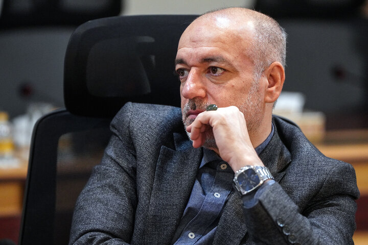 دیدار وزیر ارتباطات و فناوری اطلاعات با رئیس ستاد اجرایی فرمان امام