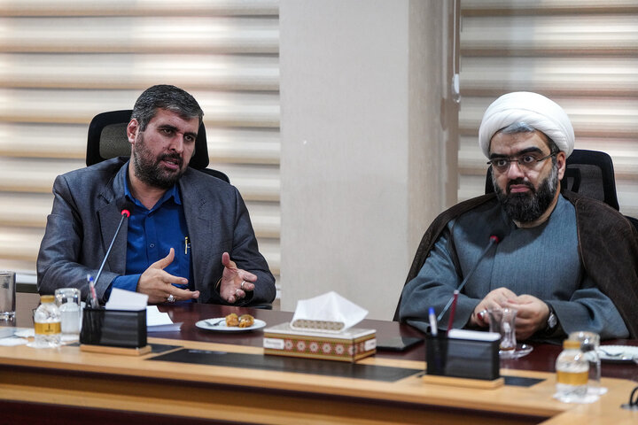 دیدار نماینده مقام معظم رهبری در دانشگاه‌ها  با رئیس ستاد اجرایی فرمان امام