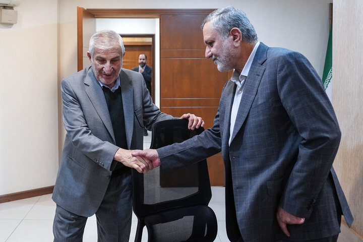 جلسه بررسی عملکرد شرکت انرژی گستر نصیر