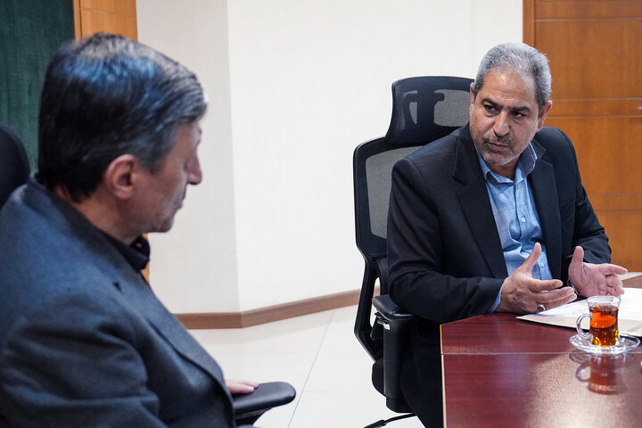 دیدار رمضان رحیمی دشتلویی نماینده مردم فلاورجان در مجلس شورای اسلامی با رئیس ستاد اجرایی فرمان امام 