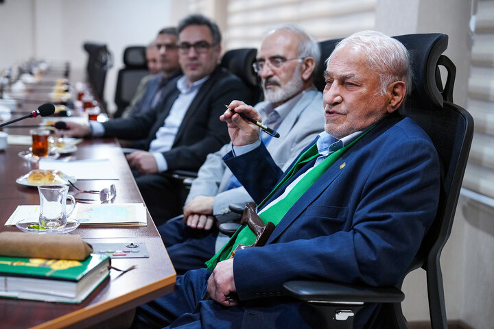 دیدار رئیس هیئت امنای ستاد دیه کشور با رئیس ستاد اجرایی فرمان امام