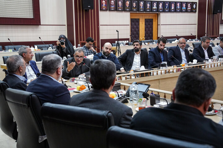 دیدار رئیس ستاد اجرایی فرمان امام با استاندار تهران