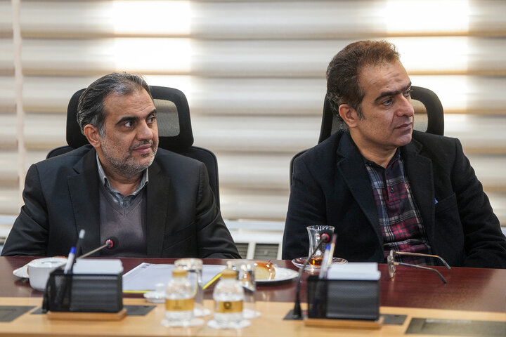 جلسه بررسی عملکرد معاونت حقوقی ستاد اجرایی فرمان امام