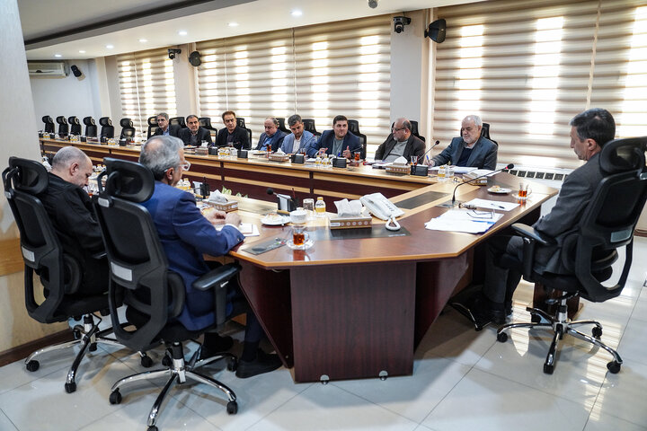 جلسه بررسی عملکرد معاونت حقوقی ستاد اجرایی فرمان امام