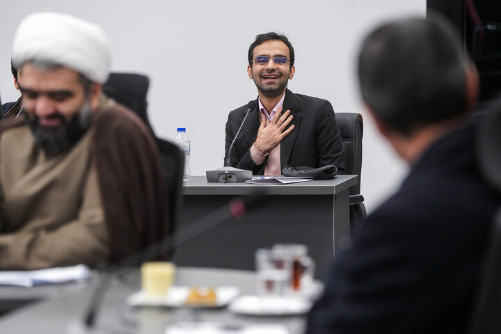 دیدار جمعی از نخبگان علمی و دانشگاهی با رئیس ستاد اجرایی فرمان امام