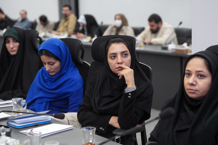 دیدار جمعی از نخبگان علمی و دانشگاهی با رئیس ستاد اجرایی فرمان امام