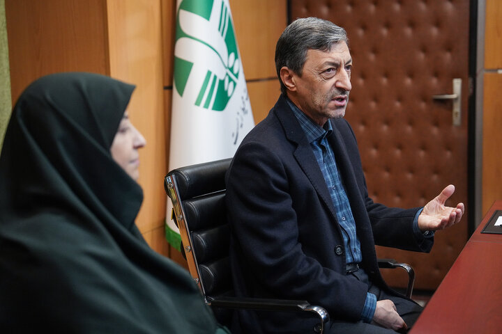 امضای تفاهم‌نامه همکاری میان ستاد اجرایی فرمان امام و سازمان حفاظت محیط زیست