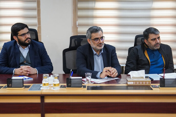 دیدار تعدادی از نمایندگان مجلس با رئیس ستاد اجرایی فرمان امام