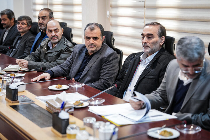 جلسه هیئت مدیره سازمان اموال و املاک با حضور رئیس ستاد اجرایی فرمان امام