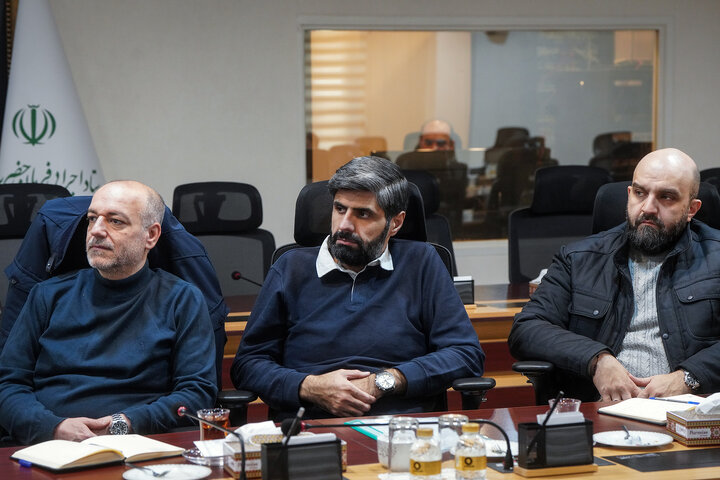 جلسه هیئت مدیره سازمان اموال و املاک با حضور رئیس ستاد اجرایی فرمان امام