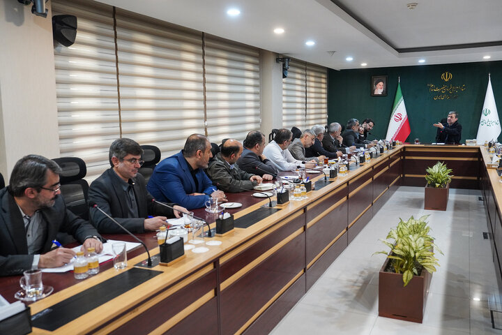 جلسه هیئت مدیره سازمان اموال و املاک با حضور رئیس ستاد اجرایی فرمان امام