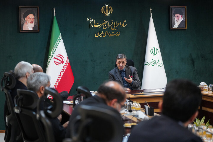 بررسی پروژه‌های جاری گروه توسعه انرژی تدبیر با حضور رئیس ستاد اجرایی فرمان امام