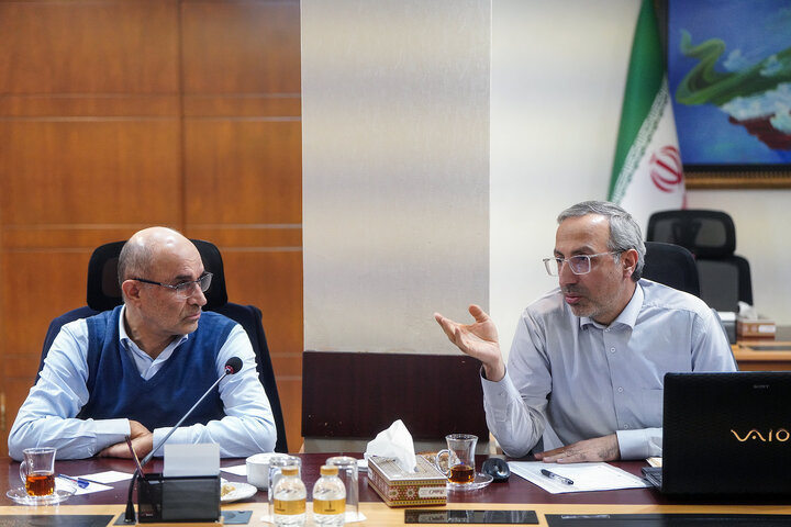 بررسی عملکرد فولاد جهان‌آرا در جلسه هیأت امنای ستاد اجرایی فرمان امام
