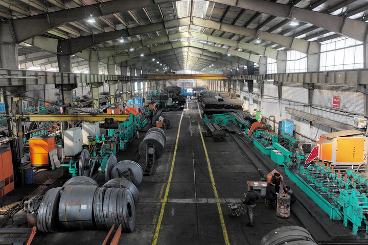 بازدید فتاح از سپنتای مرند/ تولد دوباره کارخانه‌ای که با موشک‌‌های رژیم صهیونی تخریب شد