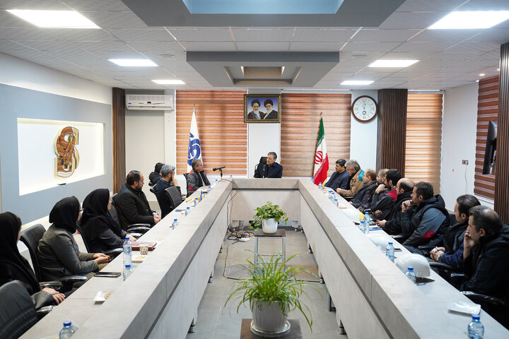 بازدید فتاح از سپنتای مرند/ تولد دوباره کارخانه‌ای که با موشک‌های رژیم صهیونی تخریب شد