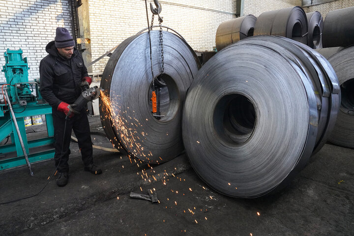 بازدید فتاح از سپنتای مرند/ تولد دوباره کارخانه‌ای که با موشک‌های رژیم صهیونی تخریب شد