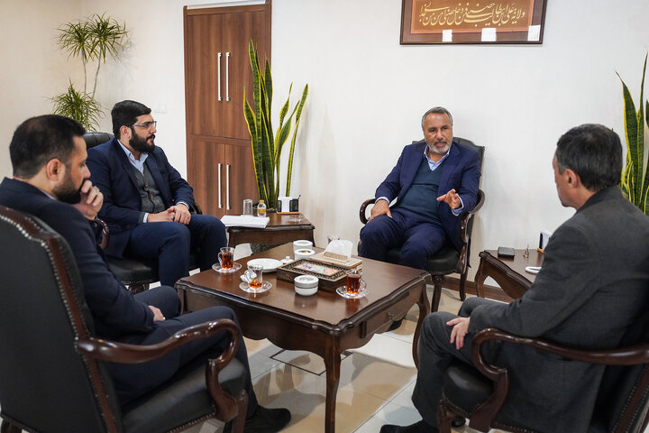 دیدار رئیس کمیسیون عمران مجلس با رئیس ستاد اجرایی فرمان امام