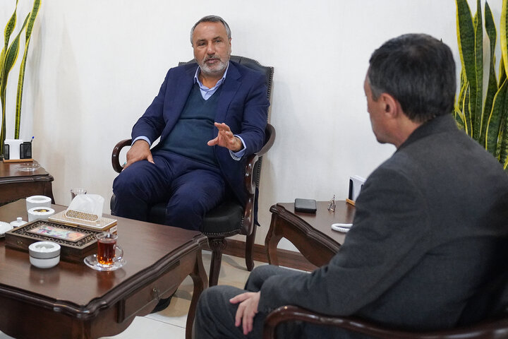 دیدار رئیس کمیسیون عمران مجلس با رئیس ستاد اجرایی فرمان امام