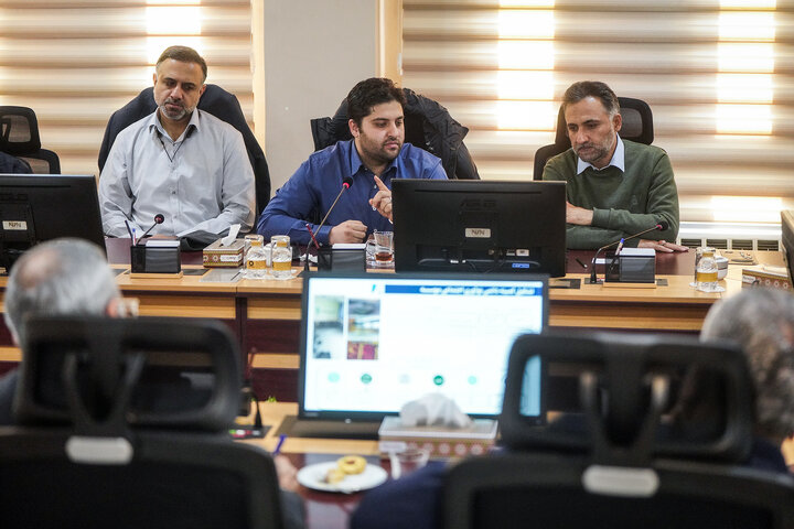 جلسه هیأت مدیره موسسه دانش بنیان برکت با حضور رئیس ستاد اجرایی فرمان امام