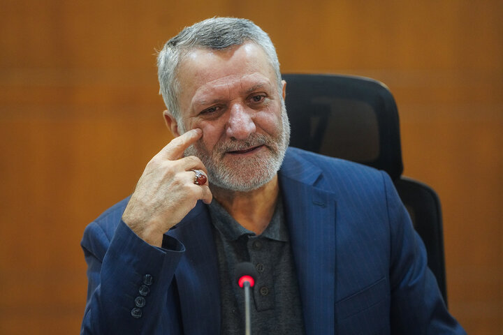 جلسه هیأت مدیره موسسه دانش بنیان برکت با حضور رئیس ستاد اجرایی فرمان امام