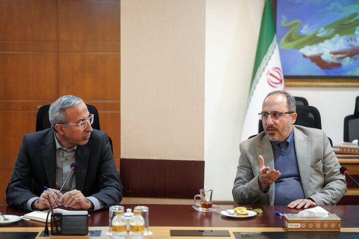 جلسه هیأت مدیره موسسه دانش بنیان برکت با حضور رئیس ستاد اجرایی فرمان امام