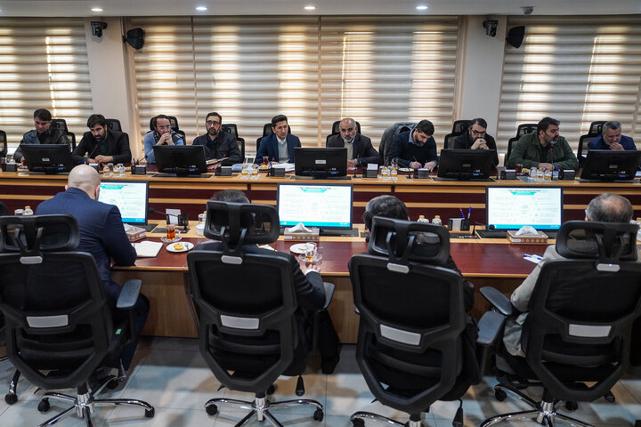 جلسه هیأت مدیره بنیاد برکت با رئیس ستاد اجرایی فرمان امام