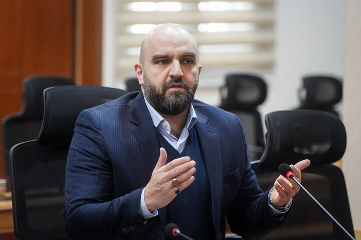 جلسه هیأت مدیره بنیاد برکت با رئیس ستاد اجرایی فرمان امام