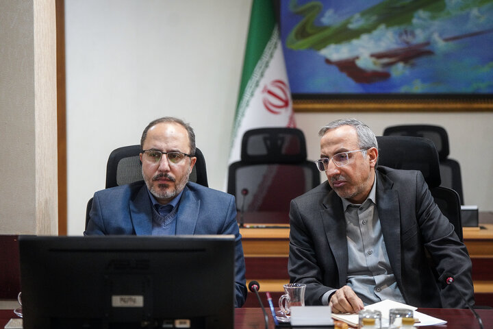 بررسی طرح‌های جهش تولید در محصولات کشاورزی و دامی با حضور رئیس ستاد اجرایی فرمان امام